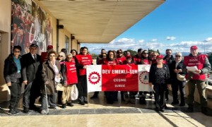 Emeklilerden Asgari Ücret İsyanı!